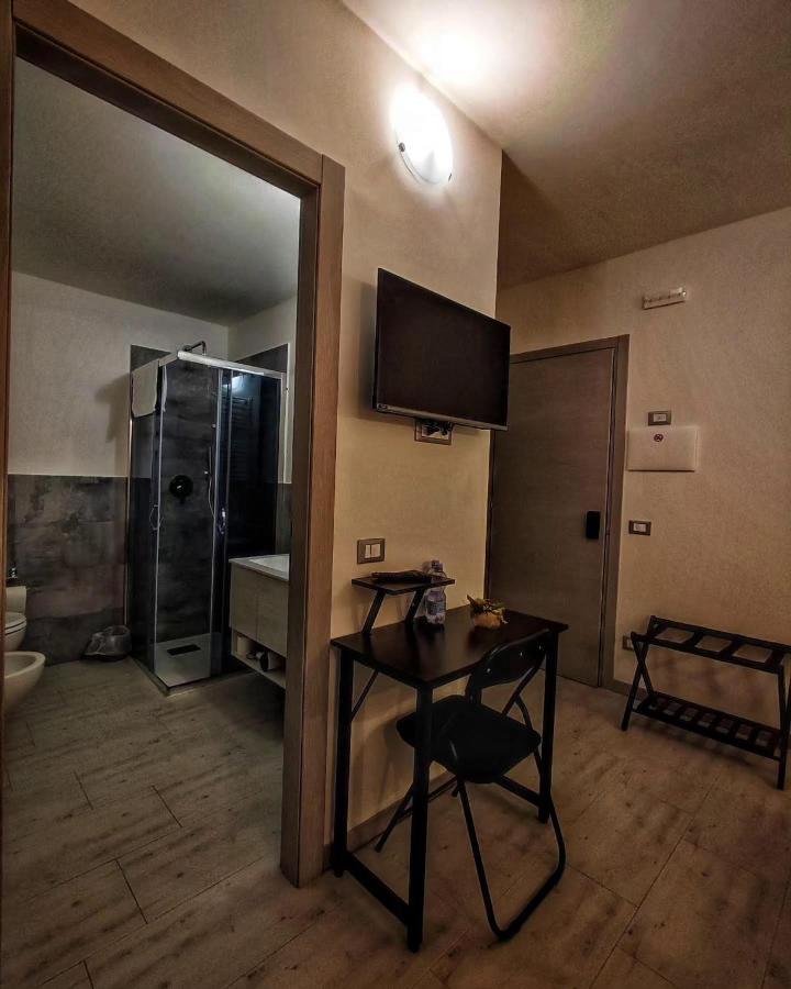 Foresteria Del Borgo Etrusco Lonato Zewnętrze zdjęcie